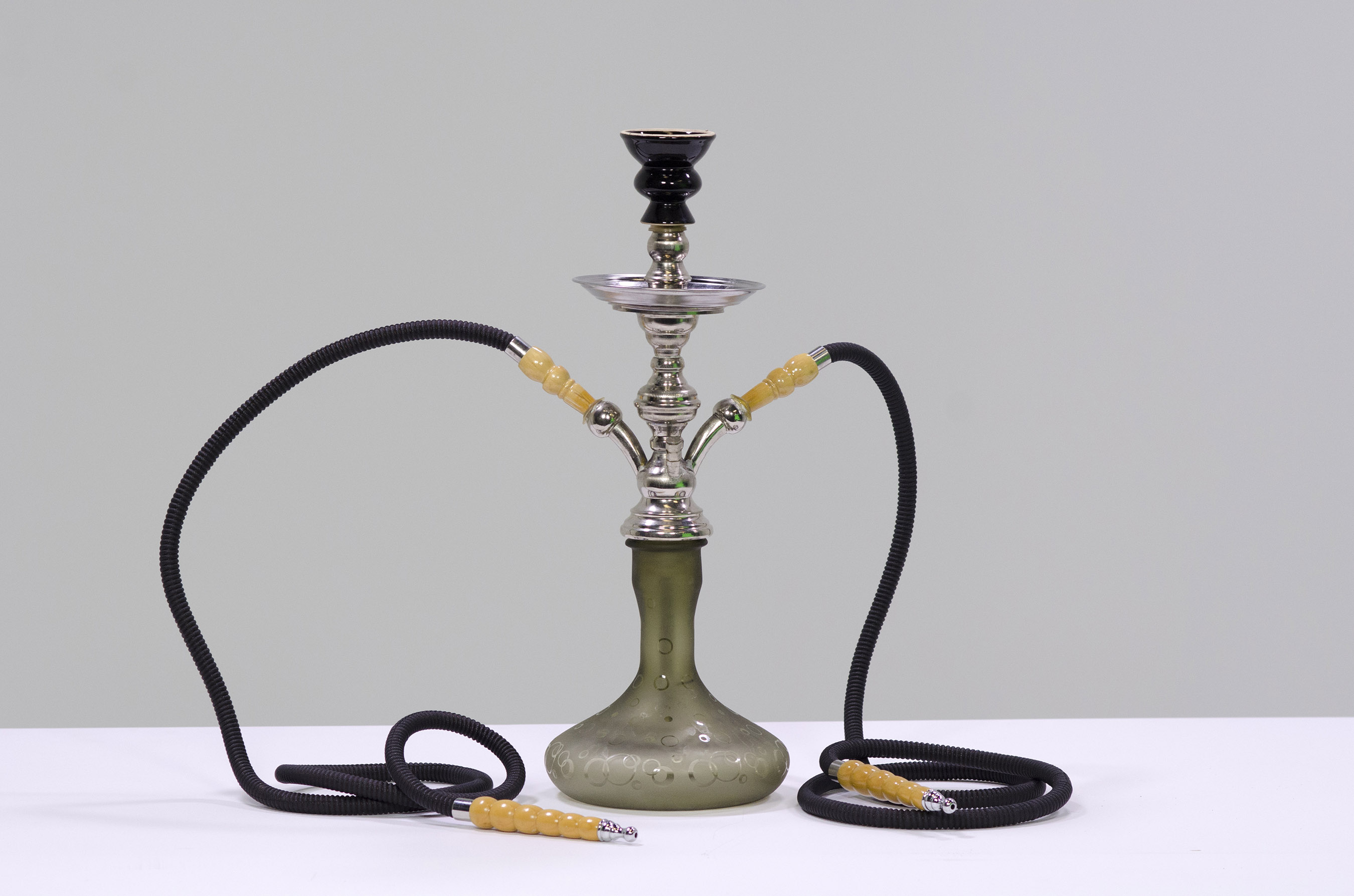 Researchers Find Hookah Smoking Can Lead to Serious Oral Conditions